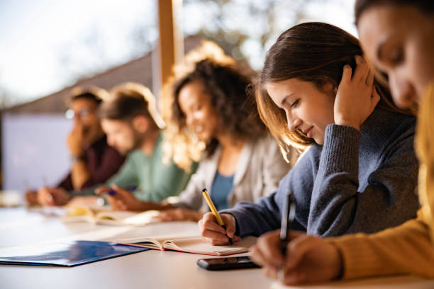 Rebuilding Your Career: Your Roadmap with Online Adult Education in 2025